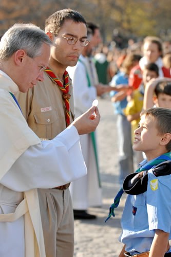 La communion © esprit-photo.com - 100 ans du scoutisme